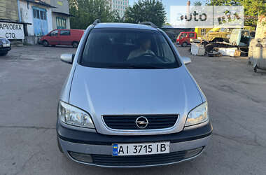 Минивэн Opel Zafira 2000 в Киеве