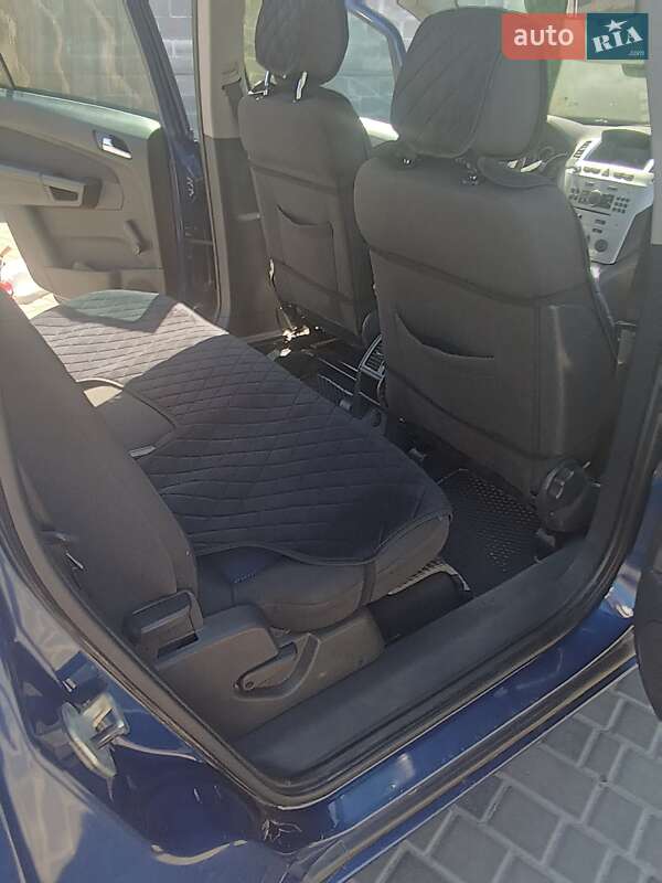 Мінівен Opel Zafira 2009 в Кропивницькому фото 5 Мінівен Opel Zafira 2009 в Кропивницькому