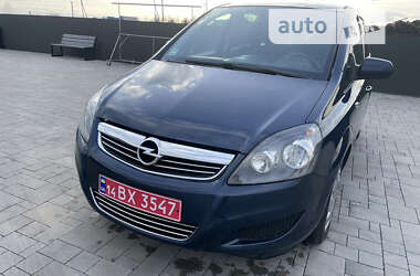 Минивэн Opel Zafira 2011 в Калуше