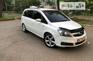 Минивэн Opel Zafira 2007 в Николаеве