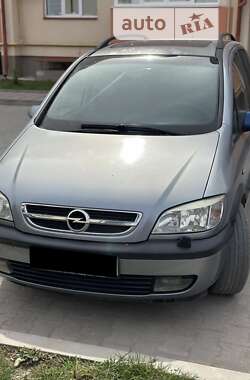 Минивэн Opel Zafira 2003 в Чорткове