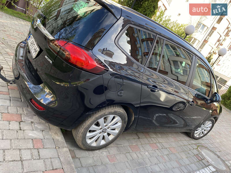 Мінівен Opel Zafira 2012 в Івано-Франківську