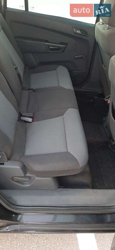 Минивэн Opel Zafira 2006 в Харькове