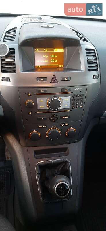Минивэн Opel Zafira 2006 в Харькове