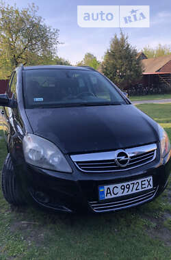 Мінівен Opel Zafira 2013 в Луцьку