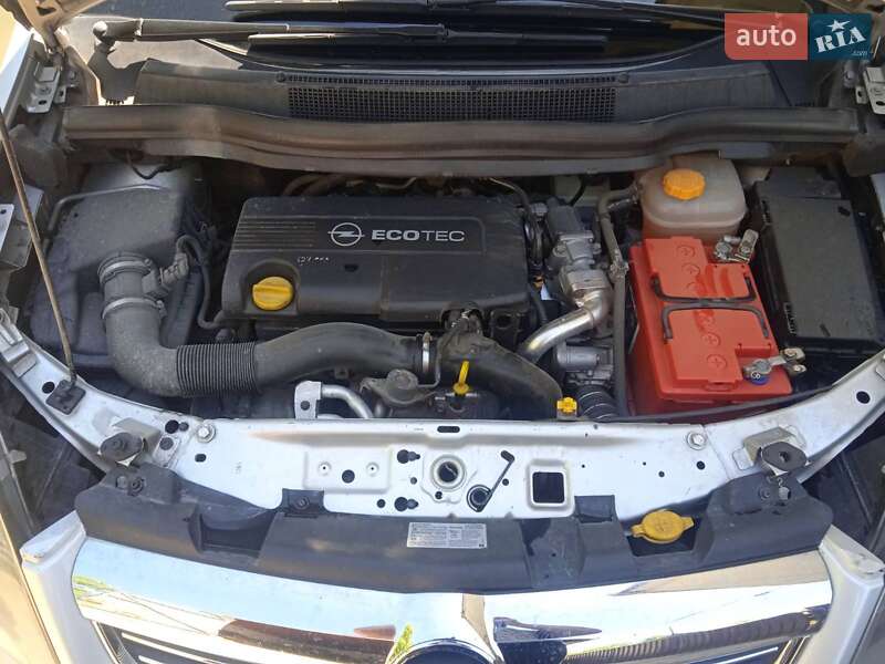 Мінівен Opel Zafira 2011 в Самборі