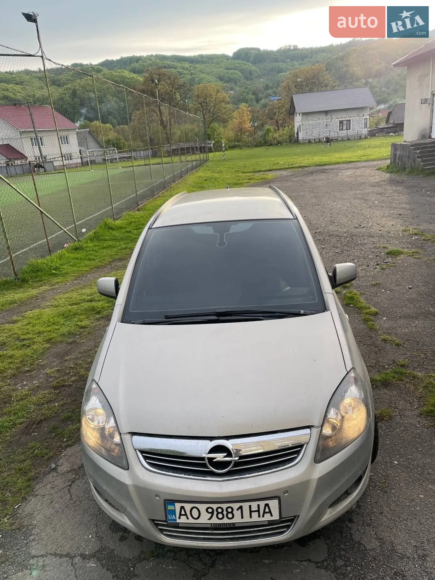 2010 Opel Zafira - мініатюра 9