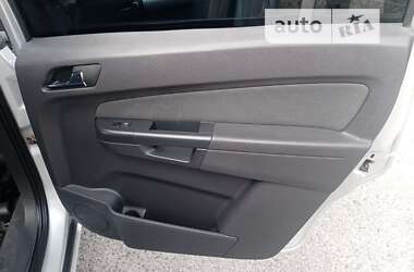 Минивэн Opel Zafira 2007 в Сколе