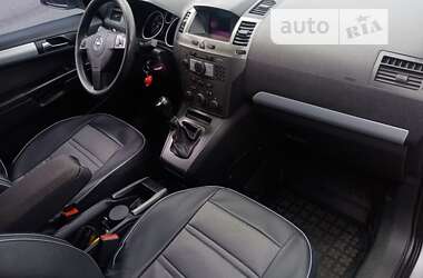 Минивэн Opel Zafira 2007 в Сколе