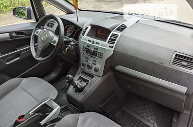 Минивэн Opel Zafira 2009 в Львове