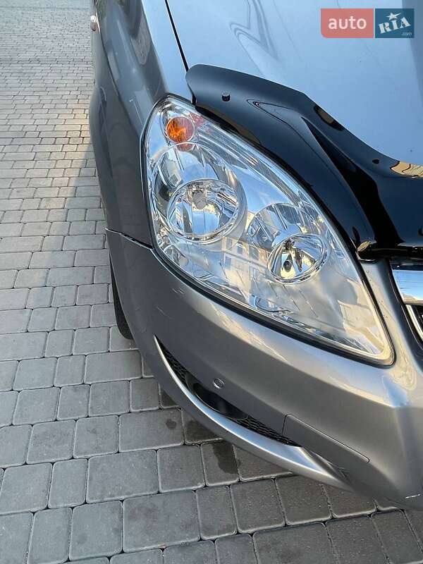 Мінівен Opel Zafira 2008 в Рожнятові