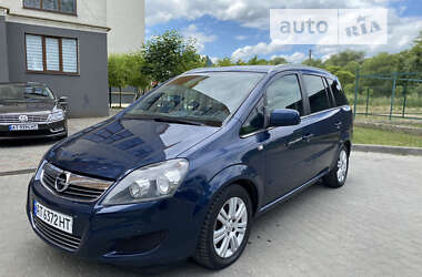 Мінівен Opel Zafira 2012 в Івано-Франківську