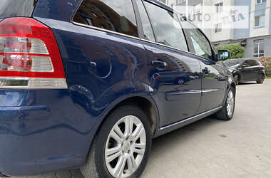 Мінівен Opel Zafira 2012 в Івано-Франківську