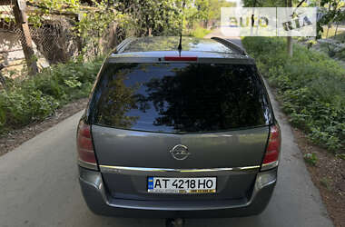 Мінівен Opel Zafira 2007 в Івано-Франківську