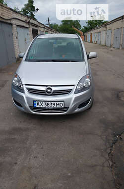 Мінівен Opel Zafira 2013 в Лозовій