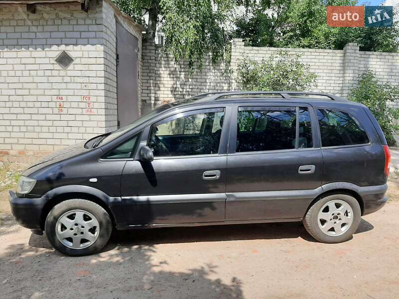 Мінівен Opel Zafira 1999 в Харкові