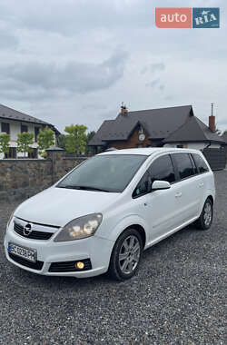 Минивэн Opel Zafira 2006 в 