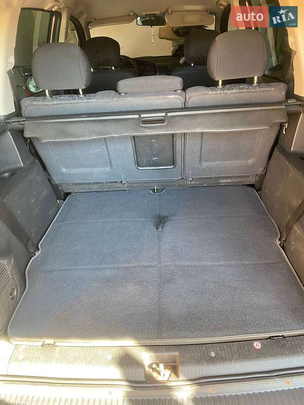 Минивэн Opel Zafira 2001 в Житомире