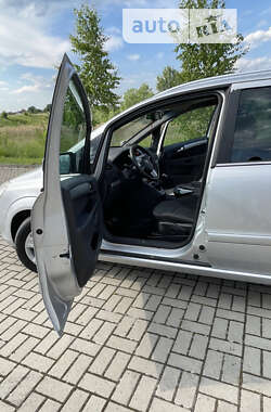 Минивэн Opel Zafira 2009 в Дрогобыче