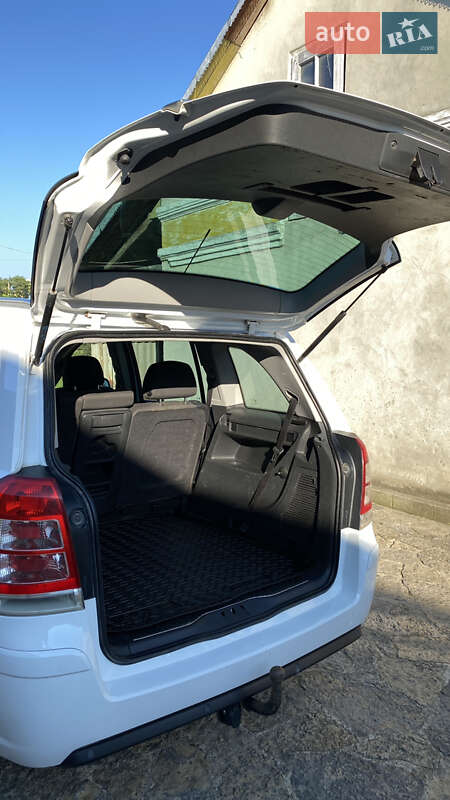 Минивэн Opel Zafira 2011 в Борщеве