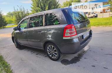 Мінівен Opel Zafira 2010 в Бердичеві