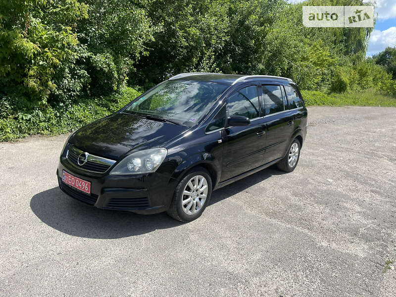 Минивэн Opel Zafira 2006 в Луцке