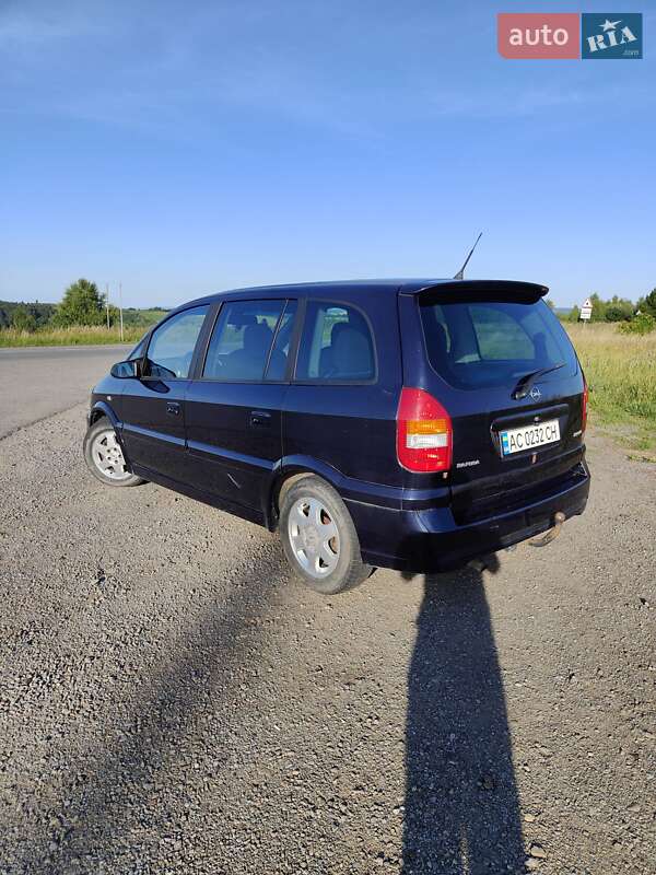 Минивэн Opel Zafira 2003 в Львове