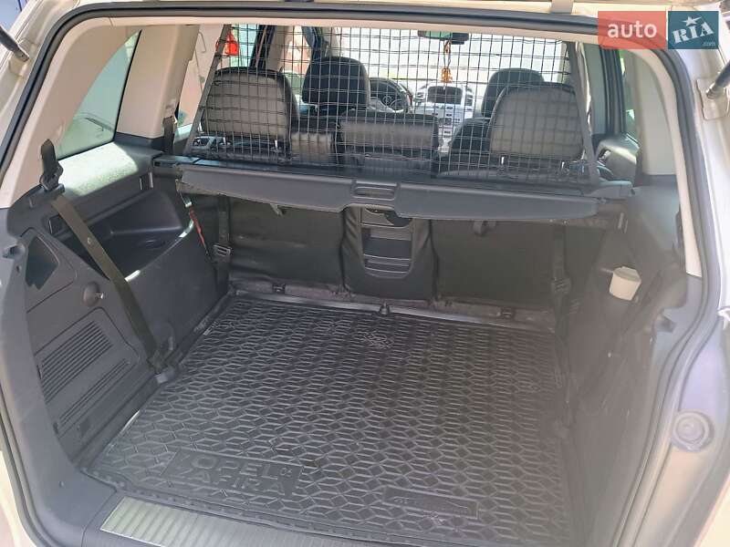 Мінівен Opel Zafira 2007 в Львові