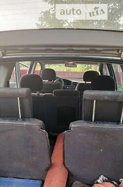 Минивэн Opel Zafira 2000 в 