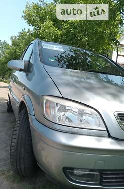 Минивэн Opel Zafira 2005 в Коломые