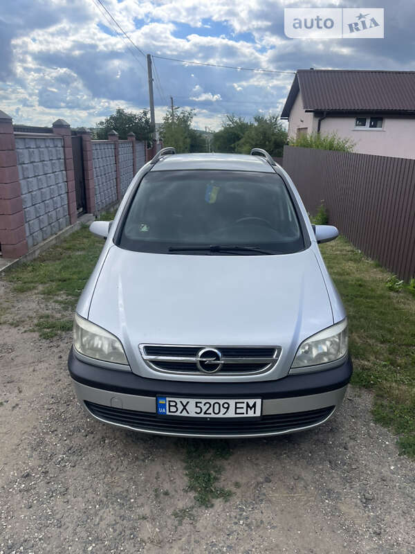 Мінівен Opel Zafira 2003 в Хмельницькому