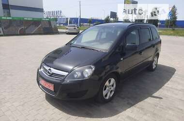 Минивэн Opel Zafira 2013 в Ровно