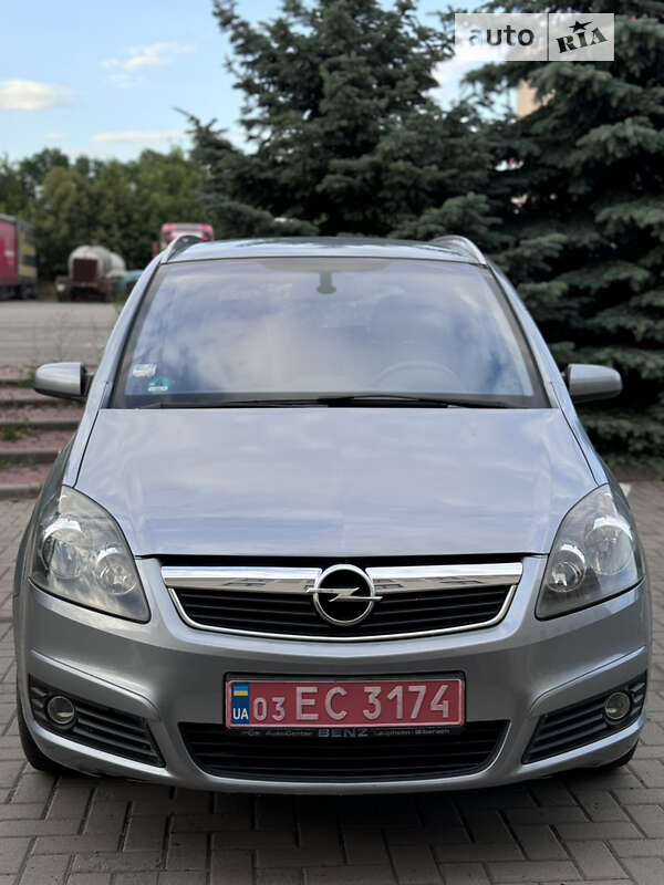 Мінівен Opel Zafira 2006 в Харкові