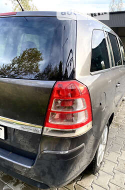 Минивэн Opel Zafira 2011 в Львове