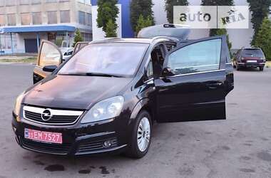 Минивэн Opel Zafira 2007 в Белой Церкви