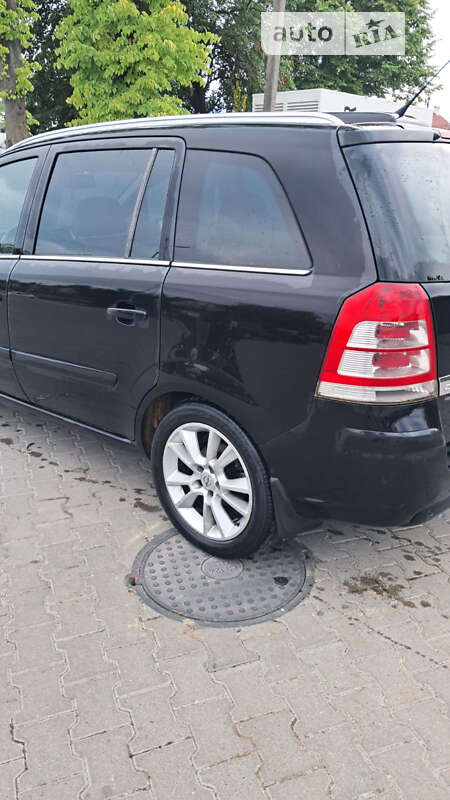 Минивэн Opel Zafira 2009 в Львове фото 3 Минивэн Opel Zafira 2009 в Львове
