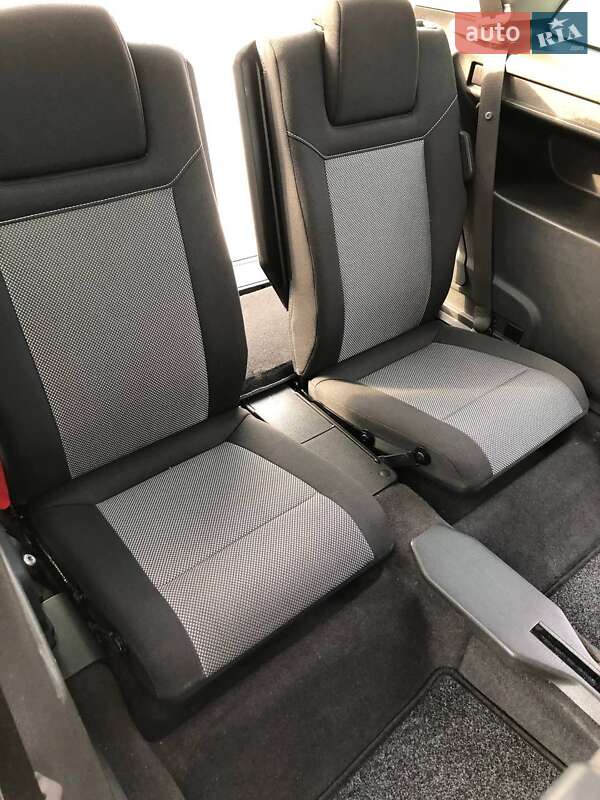 Мінівен Opel Zafira 2010 в Каневі