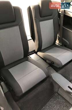 Мінівен Opel Zafira 2010 в 