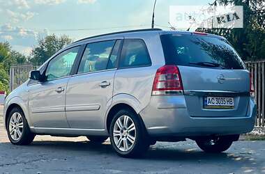 Мінівен Opel Zafira 2011 в Звенигородці