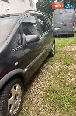Минивэн Opel Zafira 2001 в 