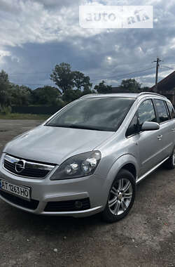 Мінівен Opel Zafira 2007 в Тлумачі