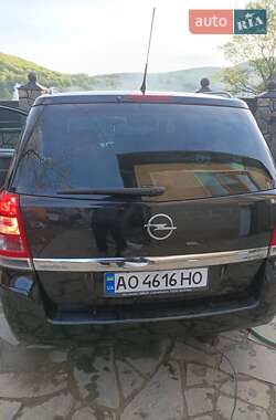 Мінівен Opel Zafira 2010 в Мукачевому