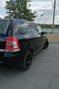 Мінівен Opel Zafira 2010 в Запоріжжі