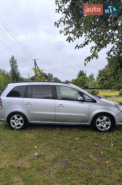 Минивэн Opel Zafira 2006 в 