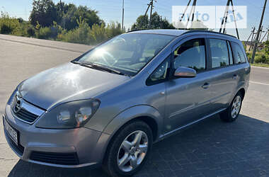 Минивэн Opel Zafira 2007 в Почаеве