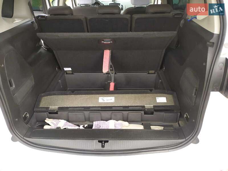 Мінівен Opel Zafira 2013 в Костопілі фото 9 Мінівен Opel Zafira 2013 в Костопілі