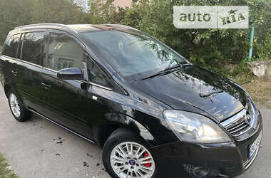 Минивэн Opel Zafira 2009 в Калуше