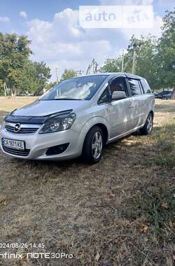 Мінівен Opel Zafira 2011 в Шполі