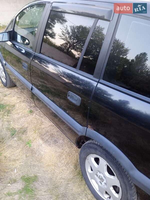 Минивэн Opel Zafira 2002 в Иванкове фото 8 Минивэн Opel Zafira 2002 в Иванкове