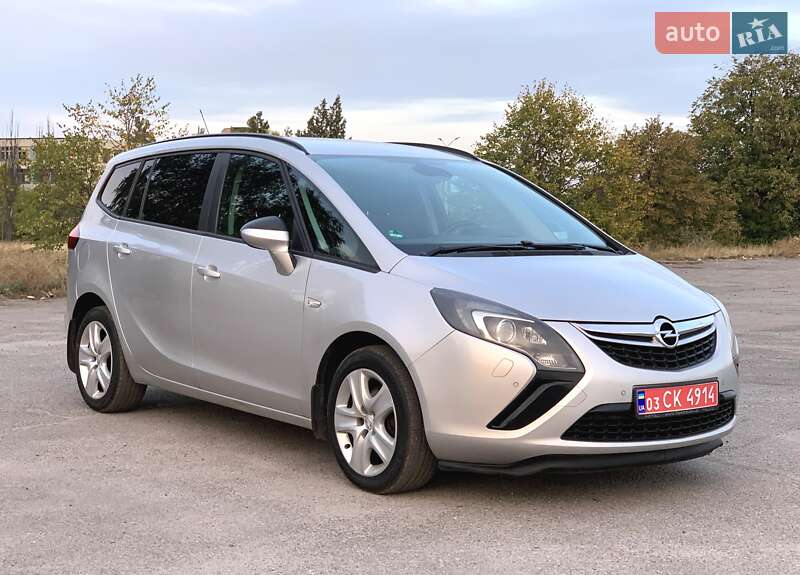 Минивэн Opel Zafira 2014 в Днепре